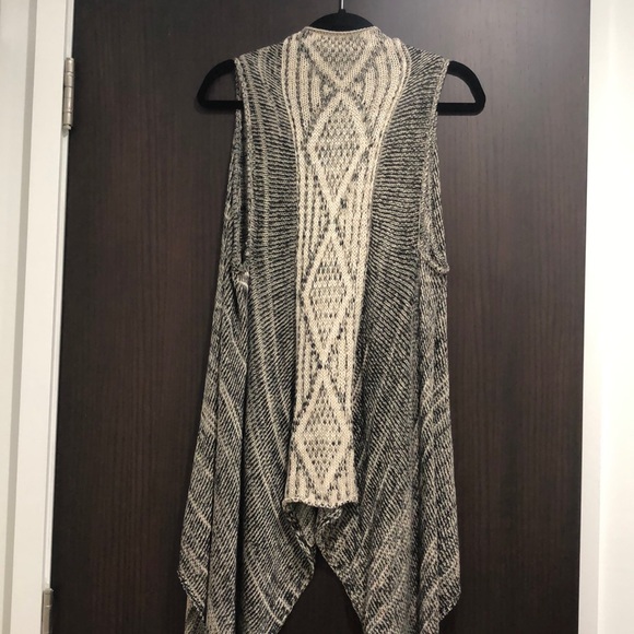 Garage Knit Vest - Picture 3 of 3